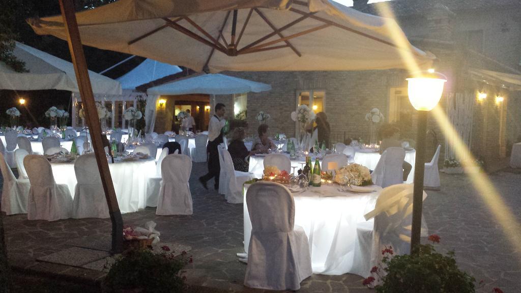 法诺Ristorante Country House Isolabelgatto别墅 外观 照片
