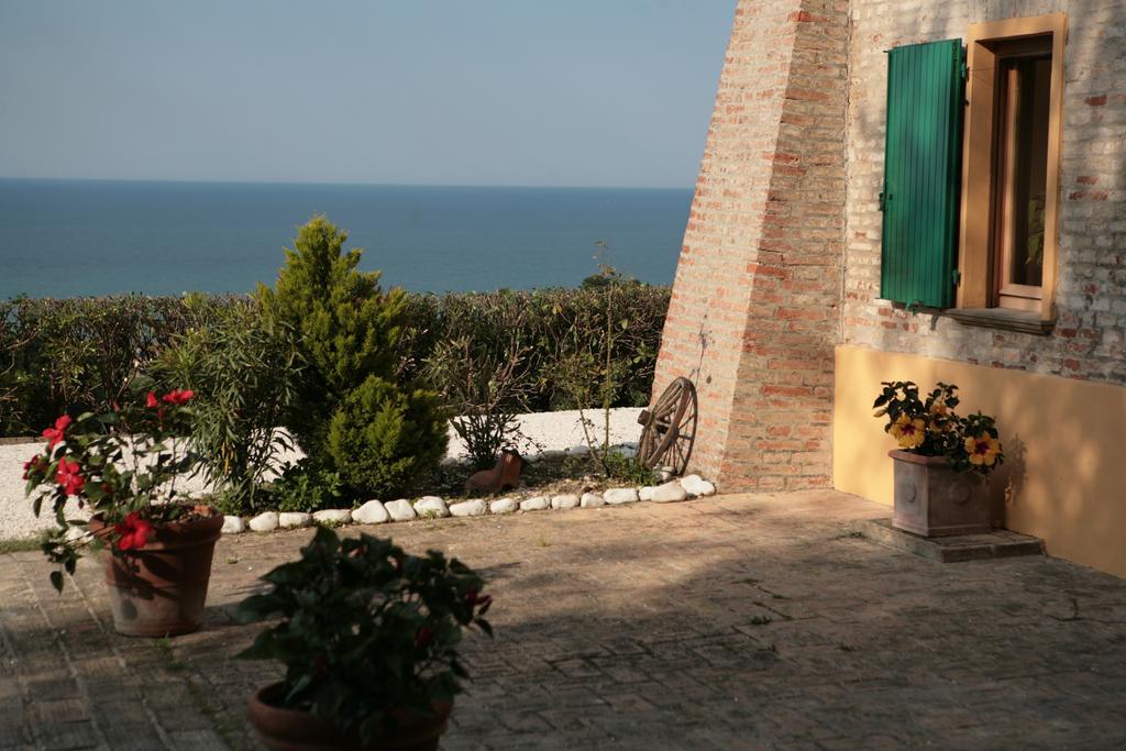 法诺Ristorante Country House Isolabelgatto别墅 外观 照片