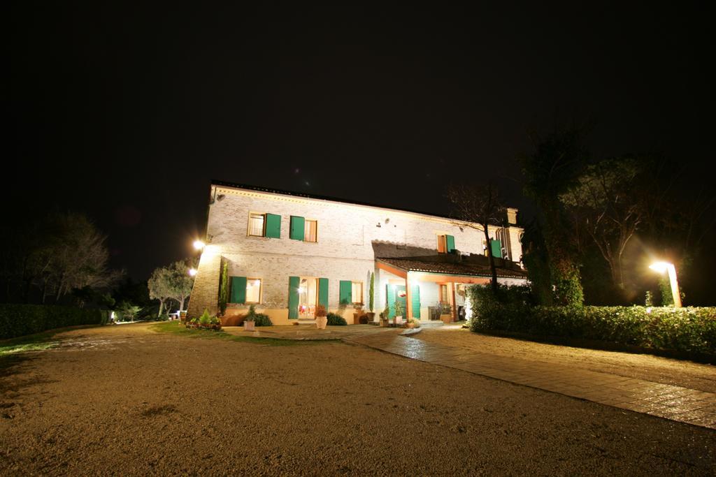 法诺Ristorante Country House Isolabelgatto别墅 外观 照片