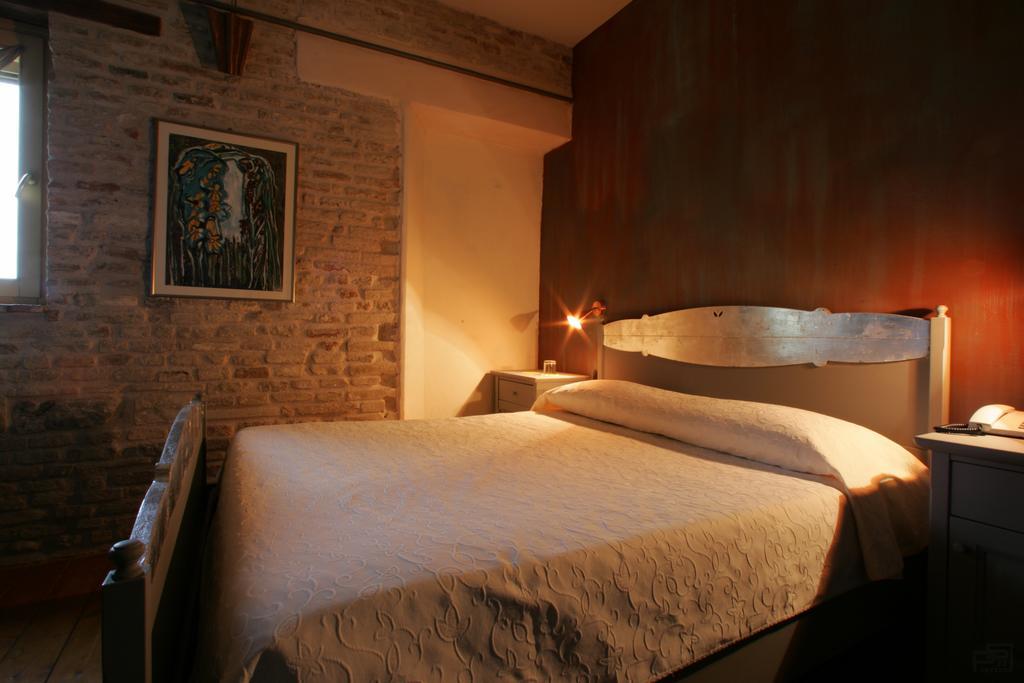 法诺Ristorante Country House Isolabelgatto别墅 客房 照片